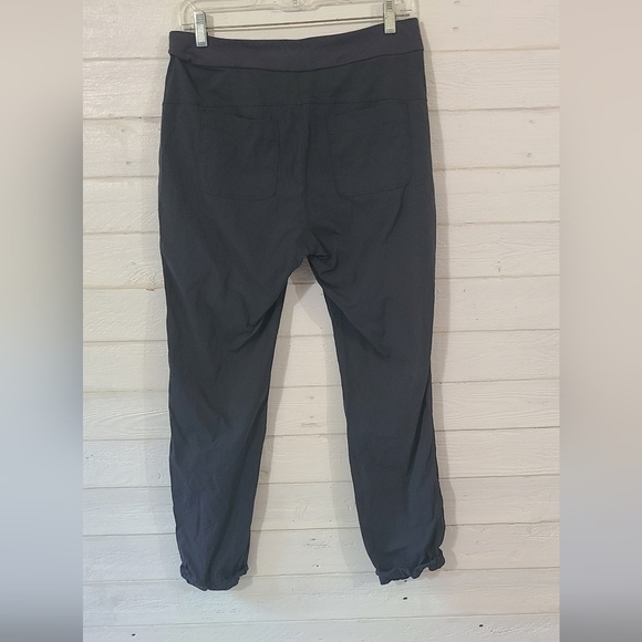 Athleta gray Pants Womens Trekkie Jogger 2.0 Hiking size 8 - Picture 3 of 8